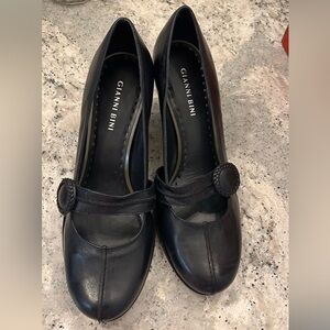 Gianni Bini Black Leather Heels